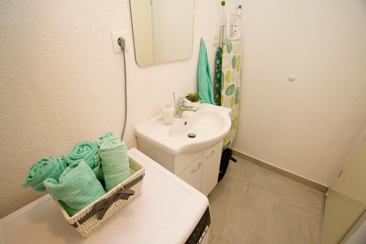 Apartment Toni Макарська Екстер'єр фото