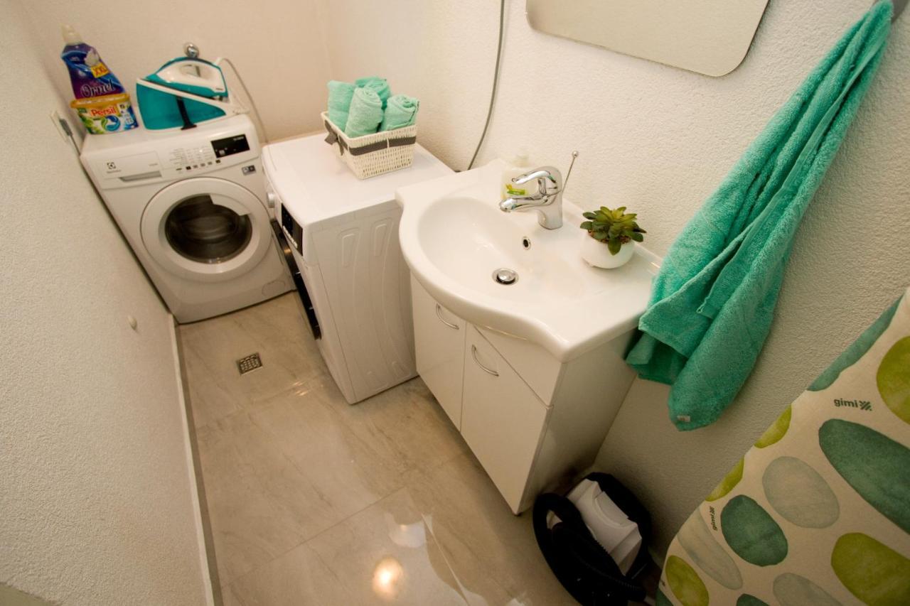 Apartment Toni Макарська Екстер'єр фото