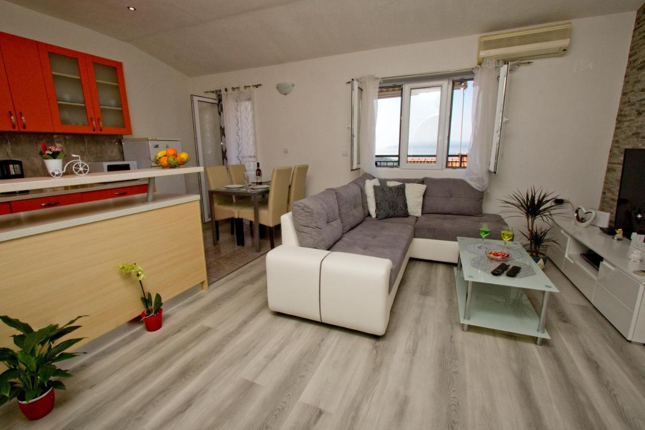 Apartment Toni Макарська Екстер'єр фото