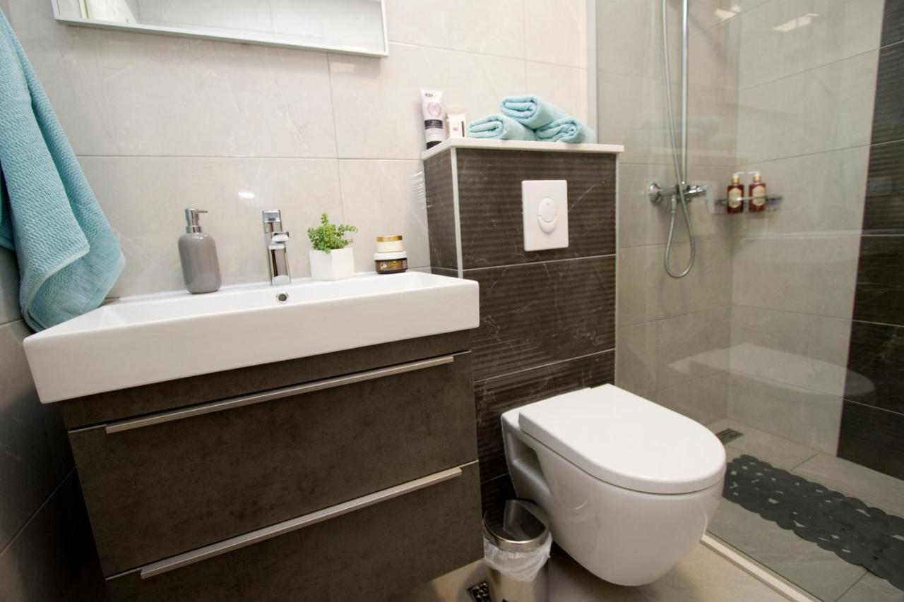 Apartment Toni Макарська Екстер'єр фото